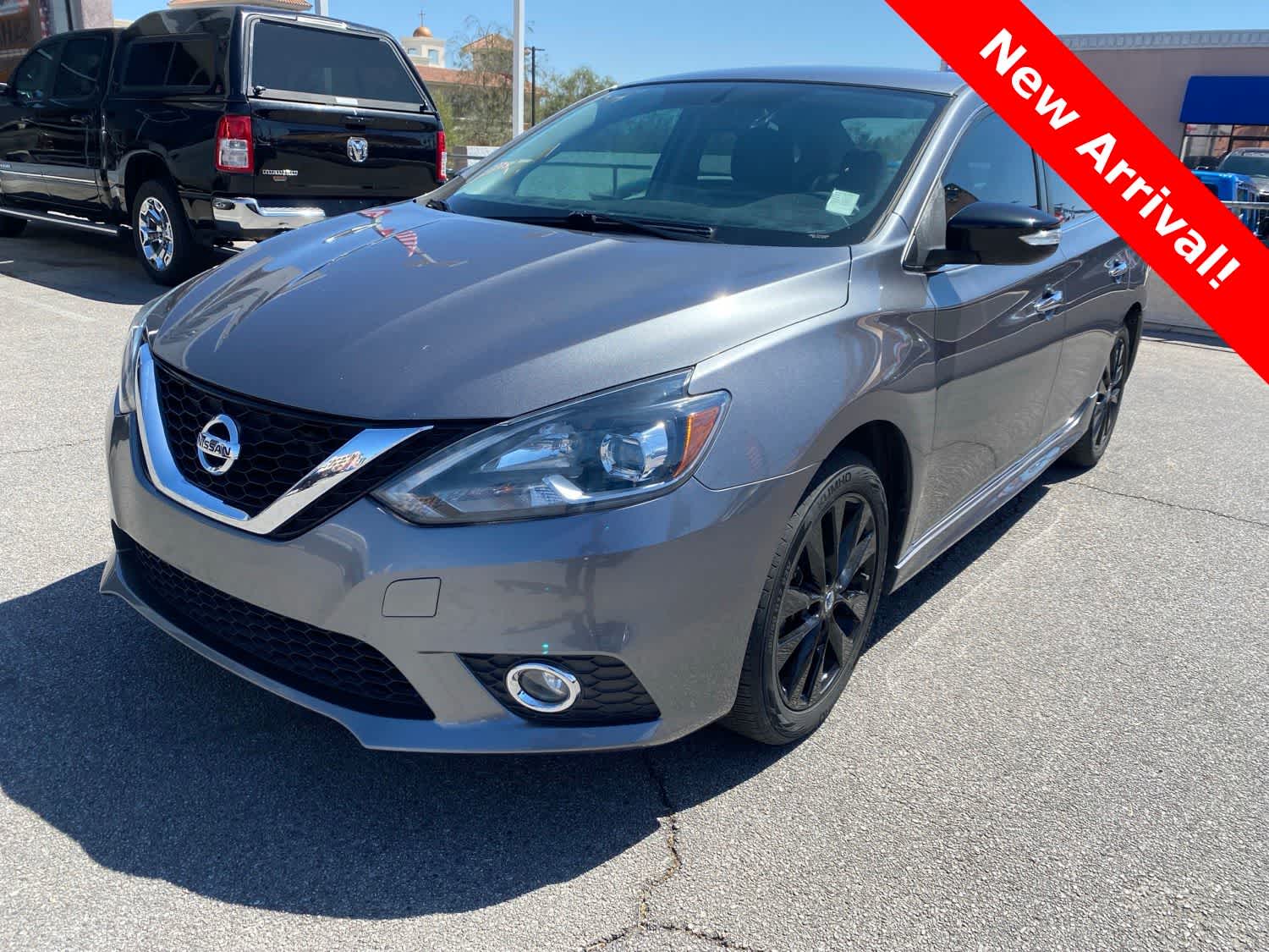 2017 Nissan Sentra SR CVT's photo