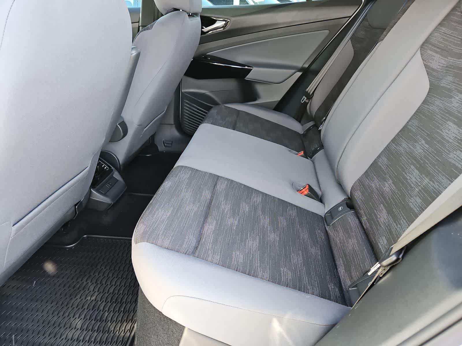 Thumbnail: 2021 Volkswagen ID.4 - 19