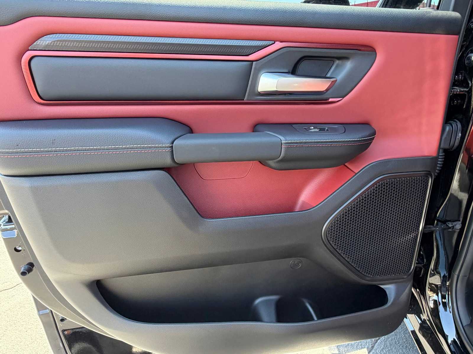 Thumbnail: 2026 RAM 1500 - 26