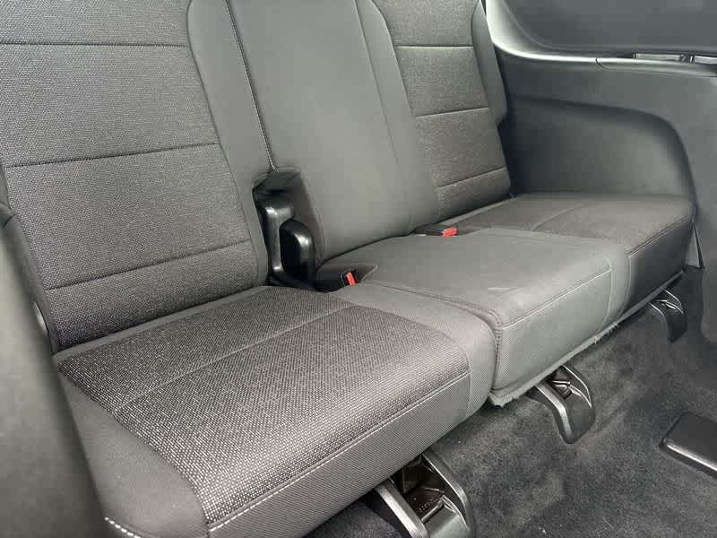 Thumbnail: 2024 Chevrolet Traverse - 32