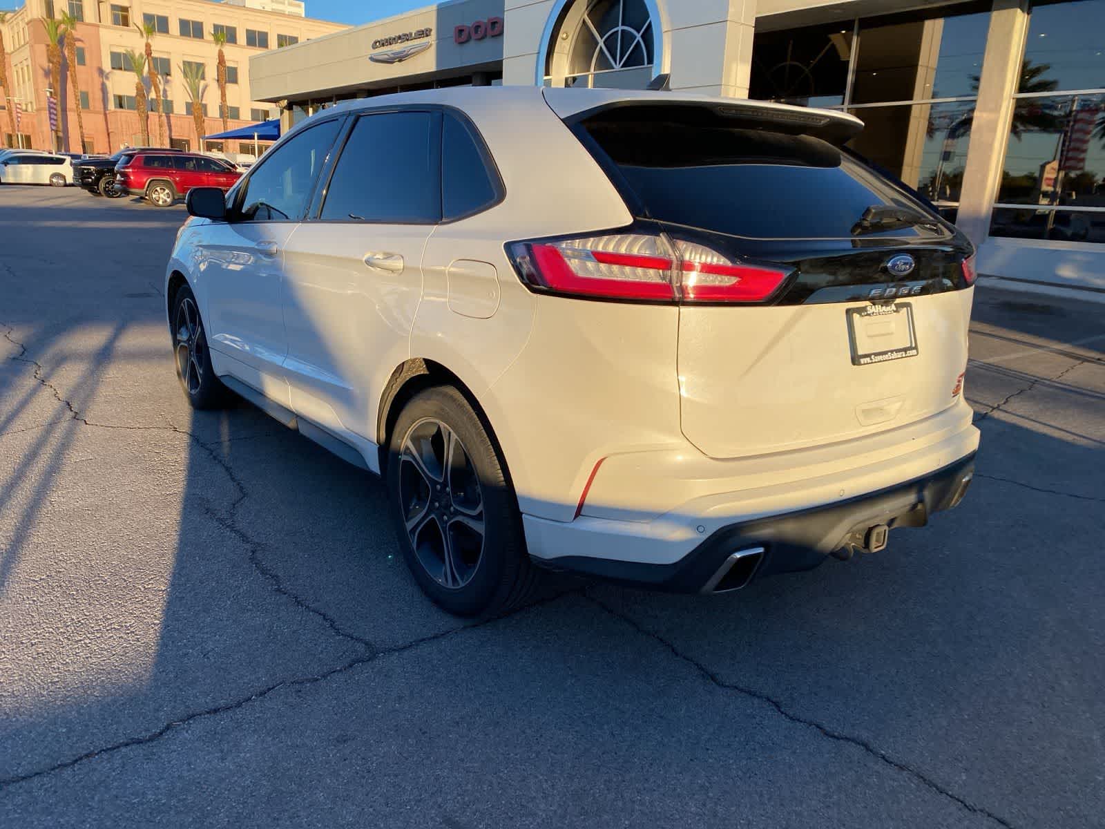 Thumbnail: 2021 Ford Edge - 8