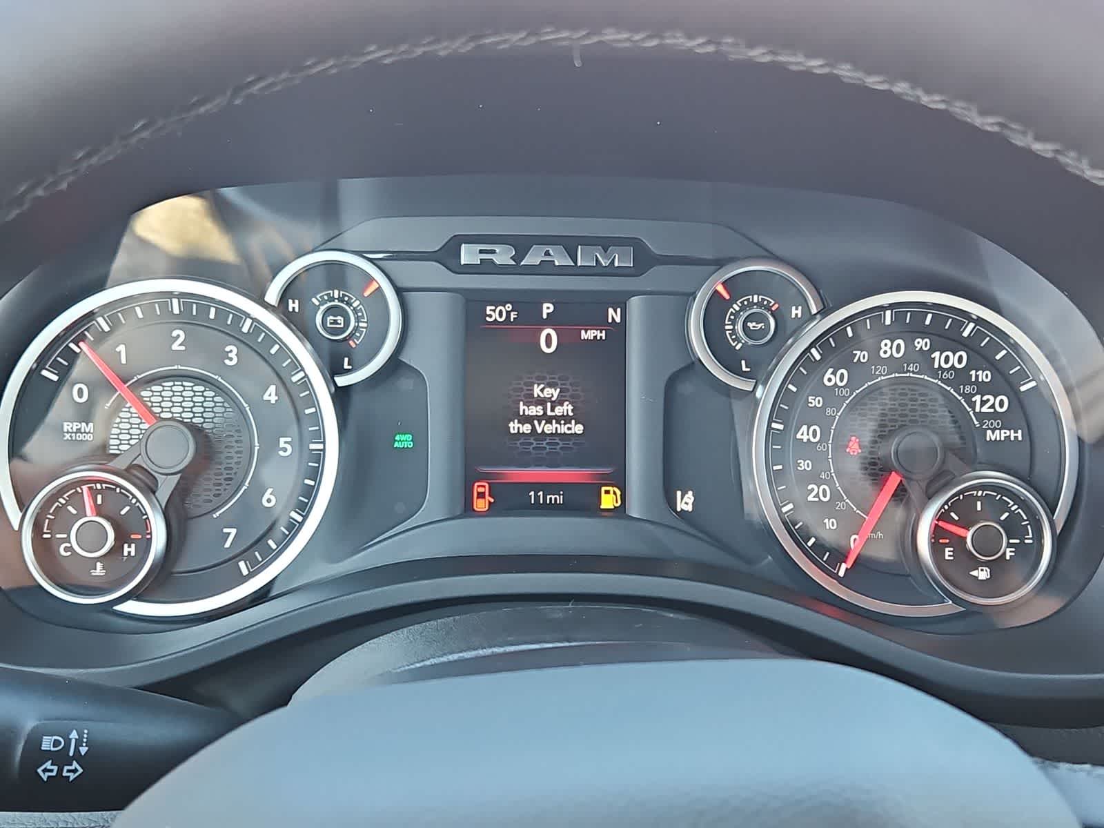 Thumbnail: 2026 RAM 1500 - 32