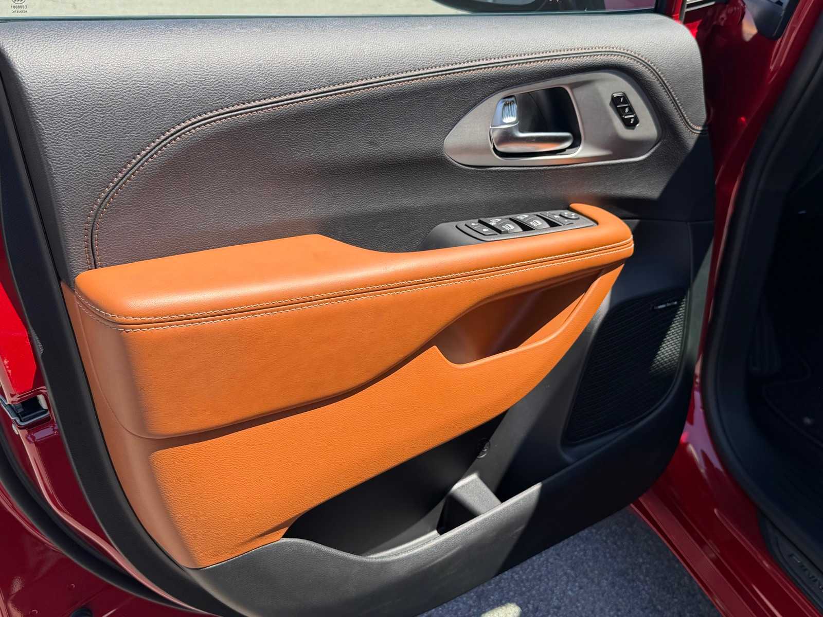 Thumbnail: 2026 Chrysler Pacifica - 27