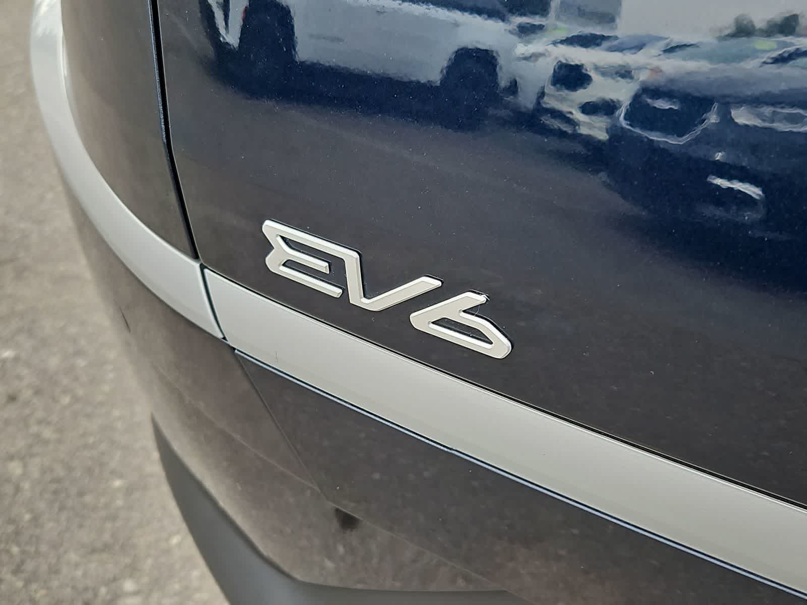 Thumbnail: 2024 Kia EV6 - 13