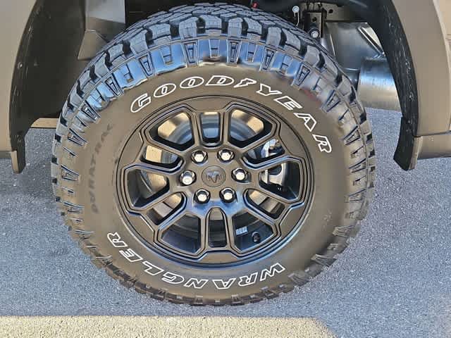 Thumbnail: 2026 RAM 1500 - 17