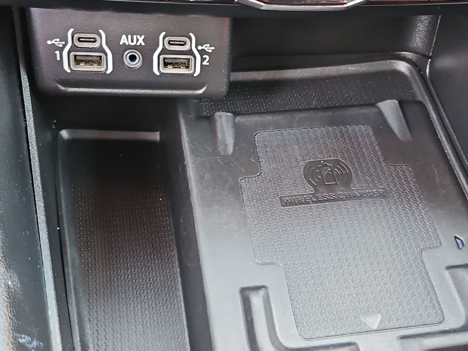 Thumbnail: 2022 Dodge Durango - 30