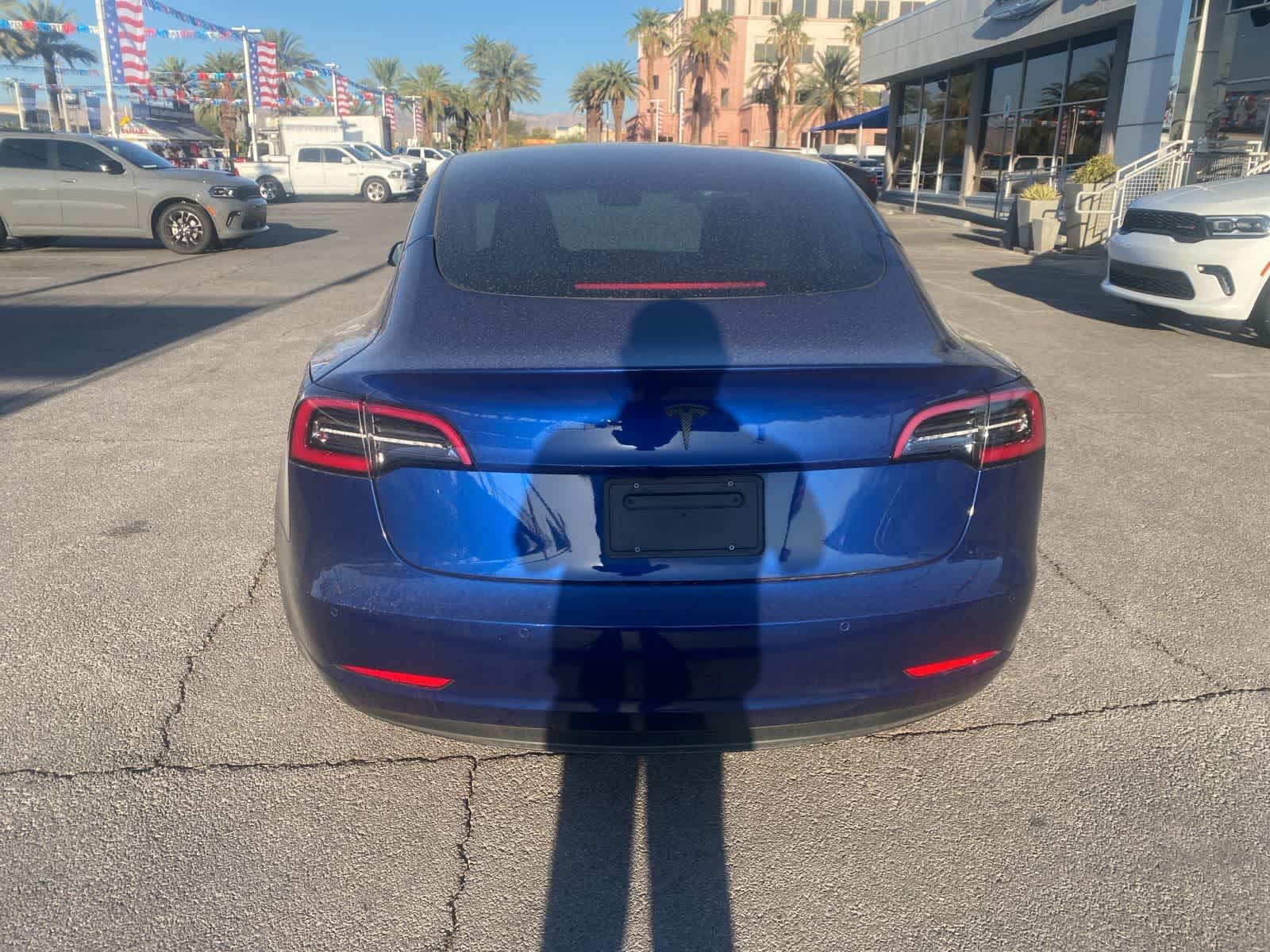 Thumbnail: 2021 Tesla Model 3 - 7