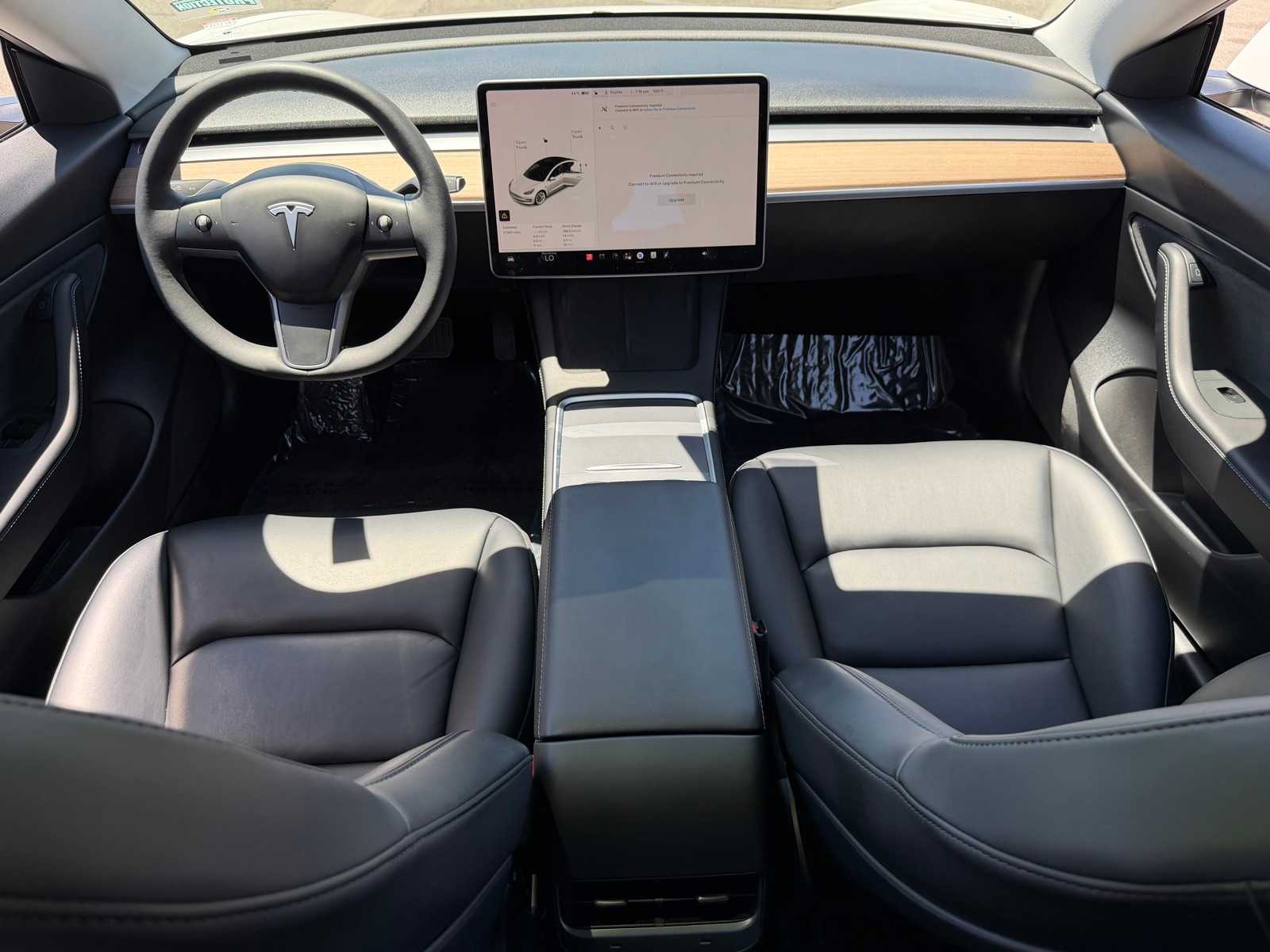 Thumbnail: 2021 Tesla Model 3 - 22