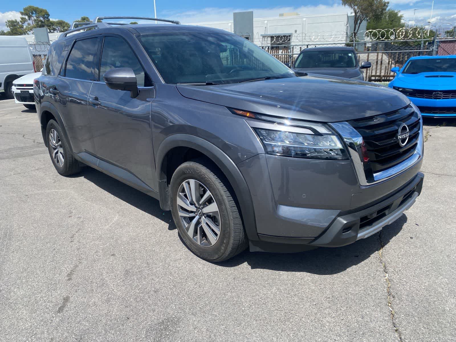 Thumbnail: 2024 Nissan Pathfinder - 3