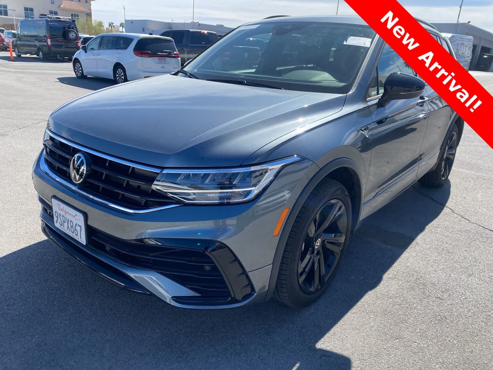 2024 Volkswagen Tiguan SE R-LINE BLACK