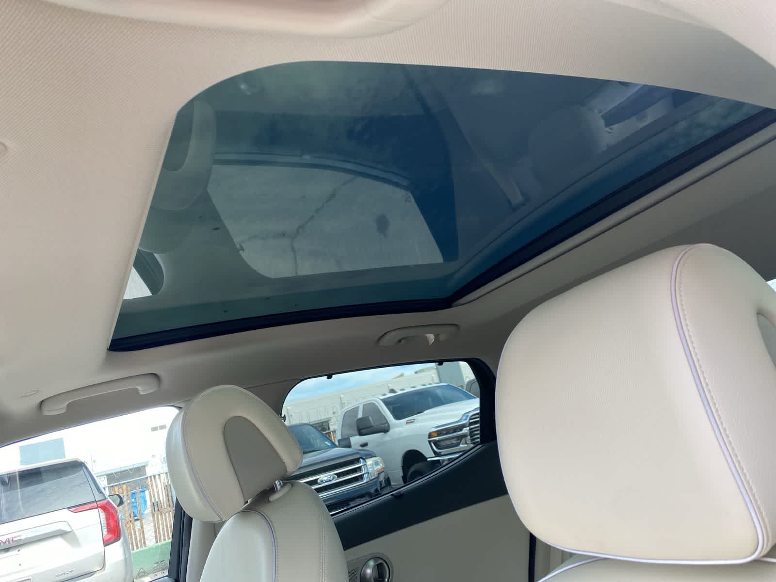 Thumbnail: 2024 Genesis GV60 - 13