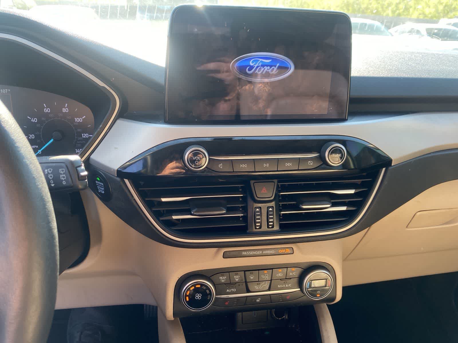 Thumbnail: 2020 Ford Escape - 14