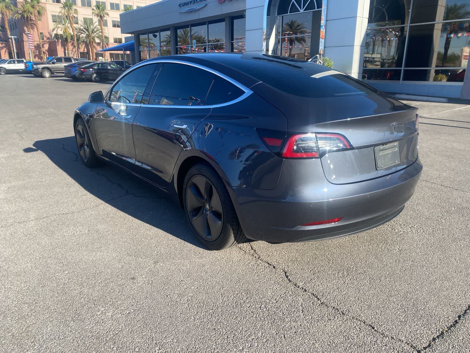 Thumbnail: 2019 Tesla Model 3 - 9