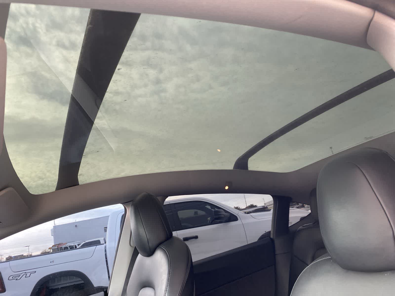 Thumbnail: 2021 Tesla Model Y - 12