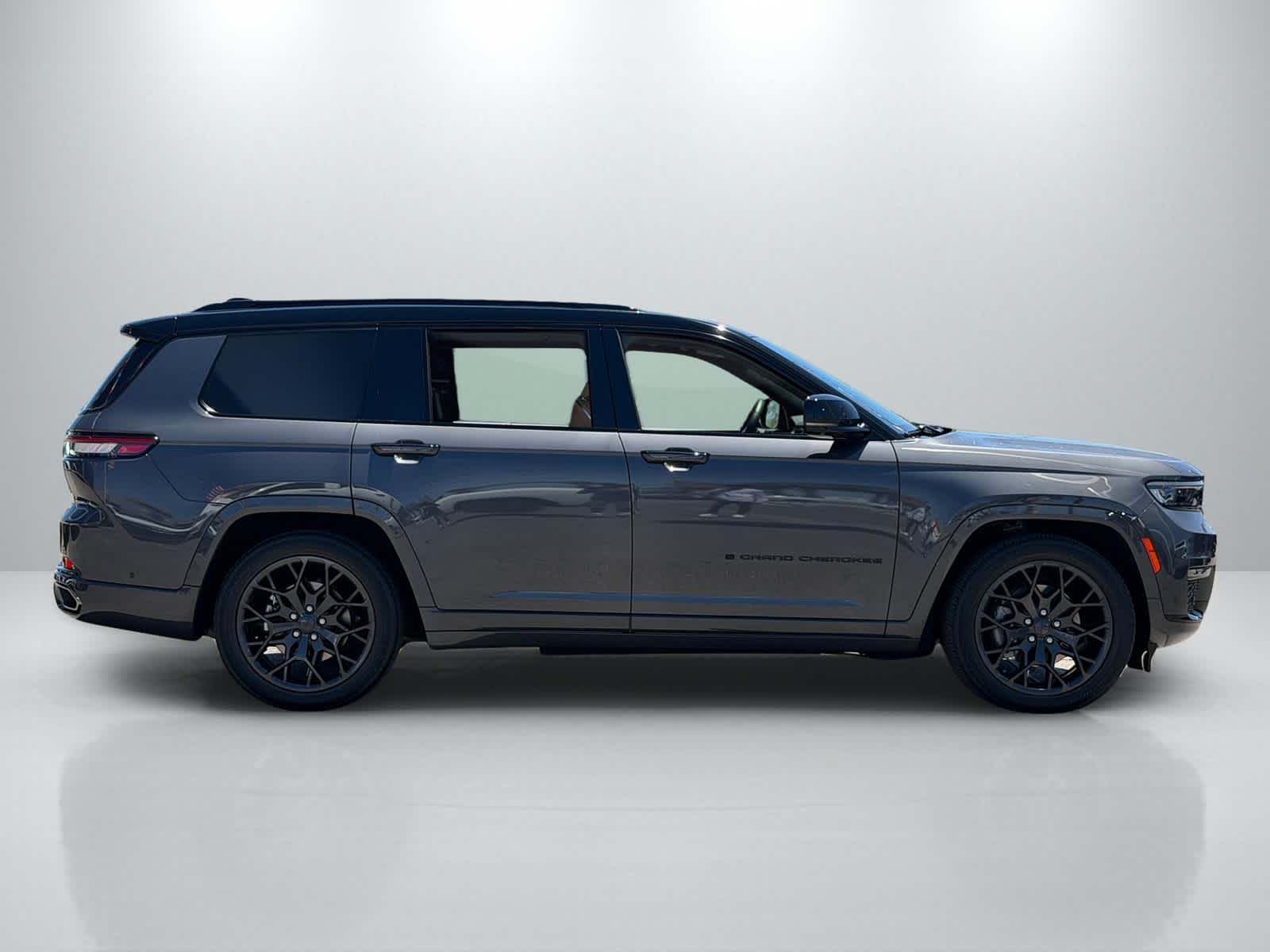 Thumbnail: 2024 Jeep Grand Cherokee L - 7