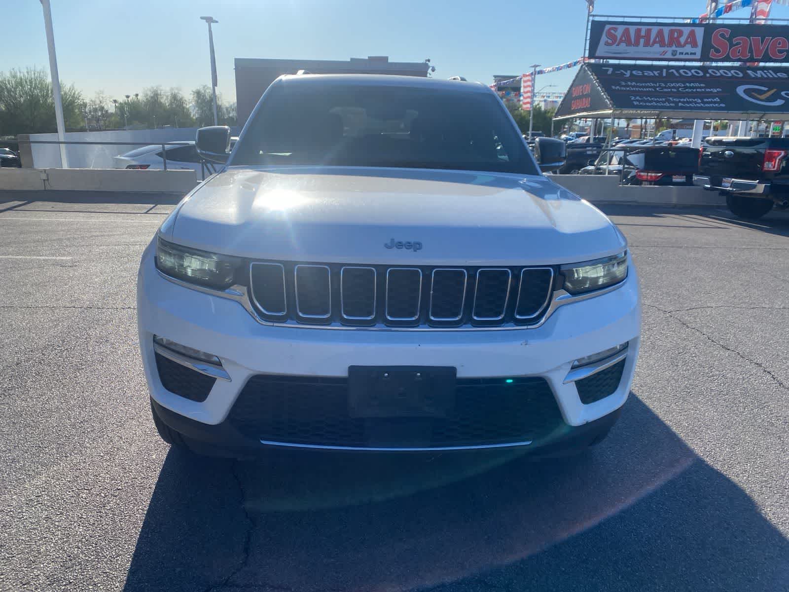 Thumbnail: 2024 Jeep Grand Cherokee - 3