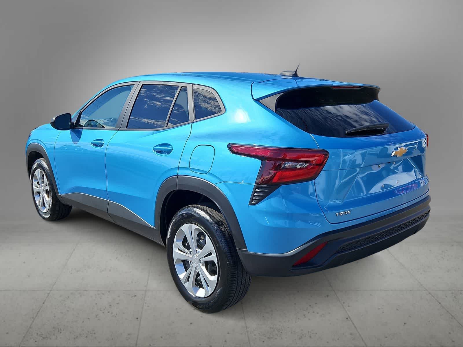 Thumbnail: 2025 Chevrolet Trax - 7