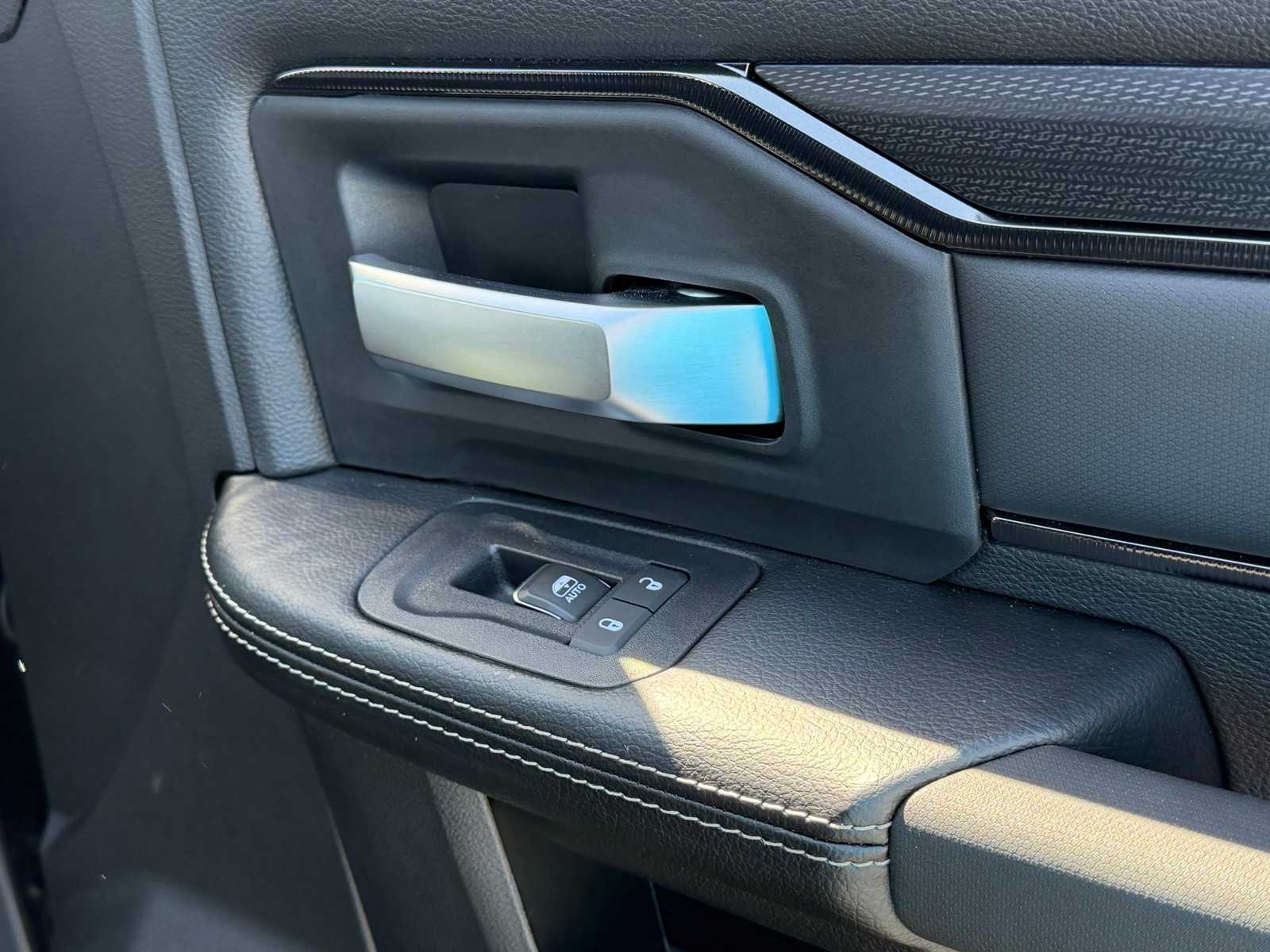 Thumbnail: 2026 RAM 2500 - 26