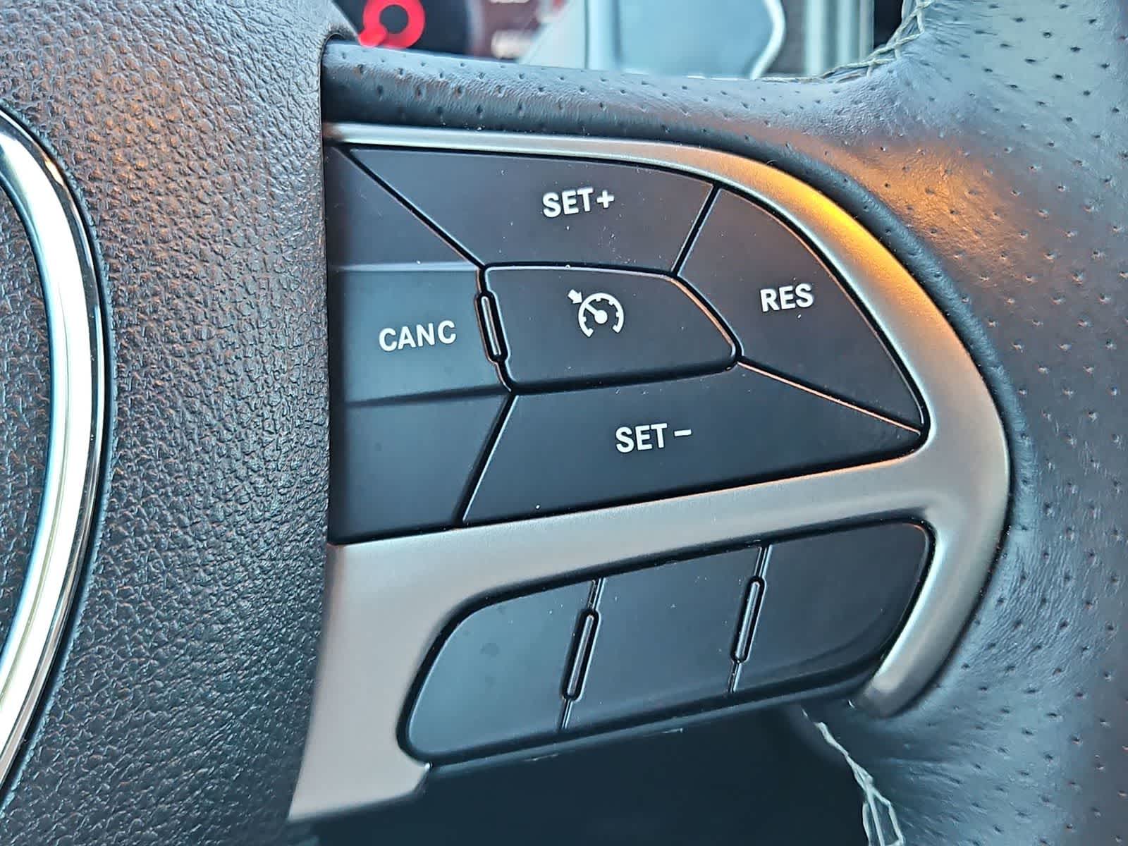 Thumbnail: 2017 Dodge Charger - 25