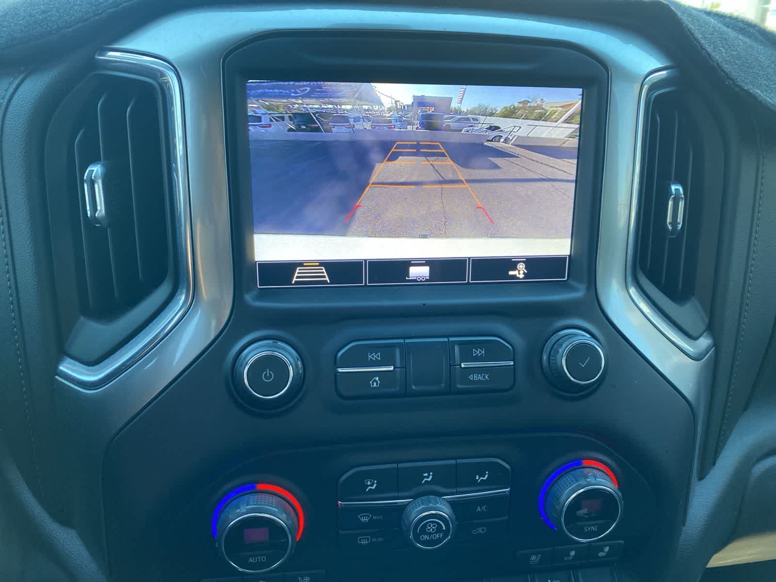 Thumbnail: 2020 Chevrolet Silverado 1500 - 15