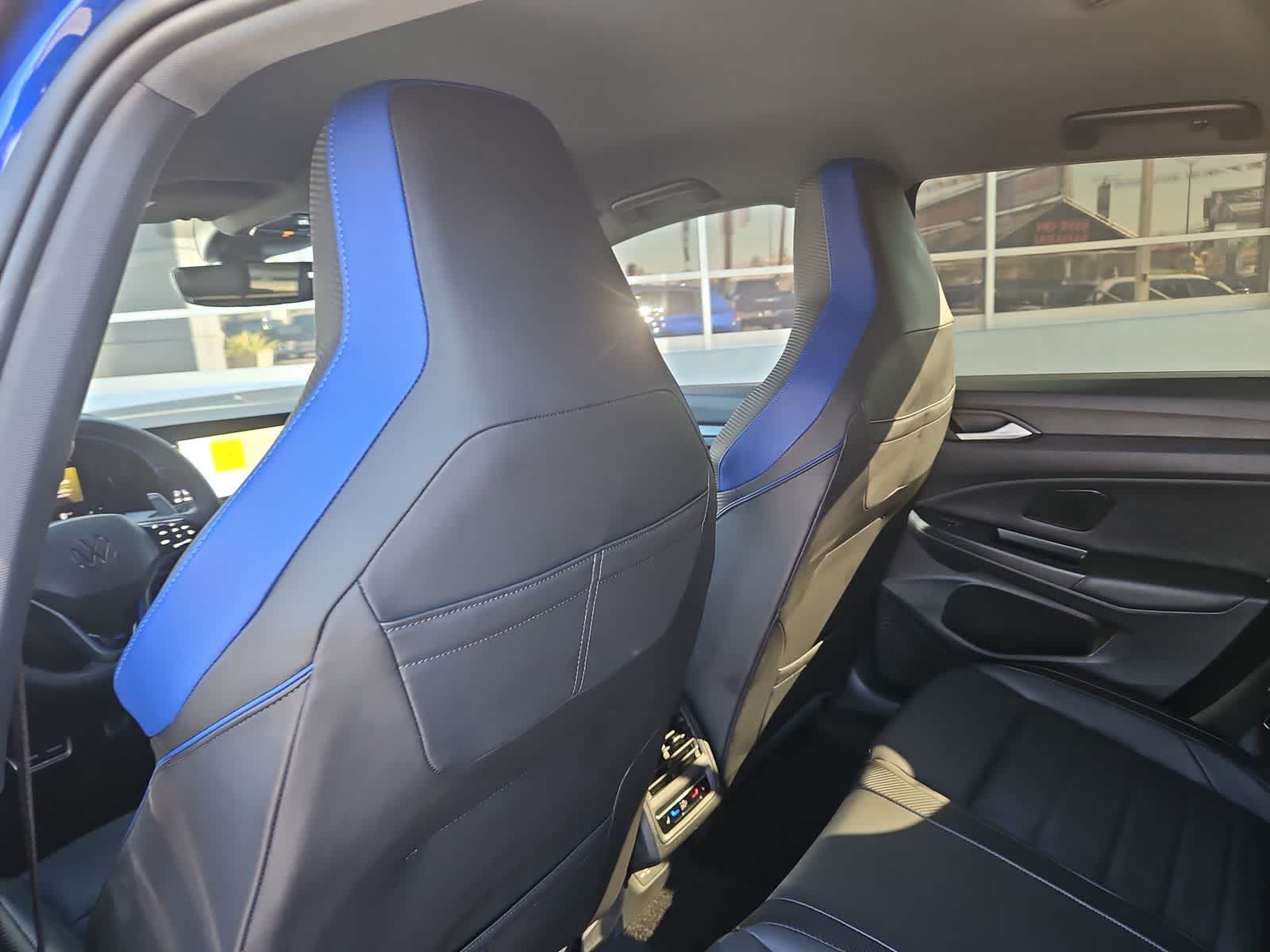 2023 Volkswagen Golf R 20th Anniversary Edition 16