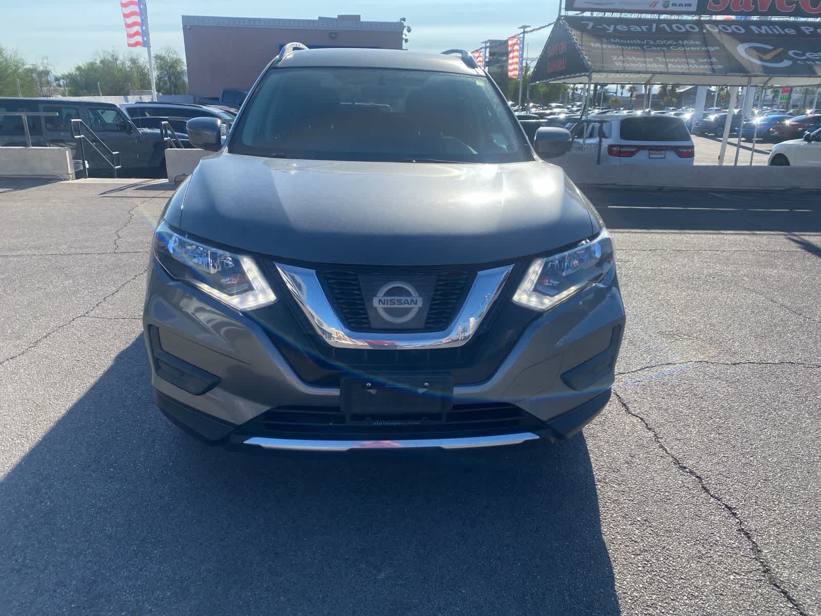 Thumbnail: 2017 Nissan Rogue - 2