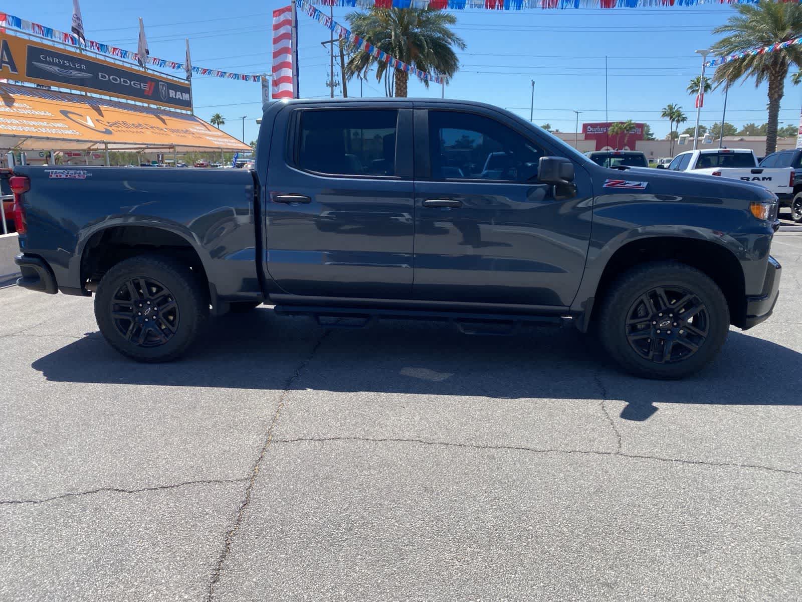 Thumbnail: 2022 Chevrolet Silverado 1500 - 4