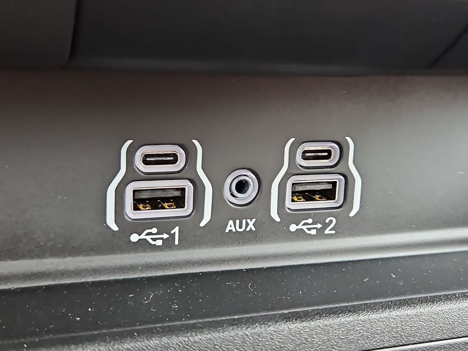 Thumbnail: 2025 RAM 1500 - 28