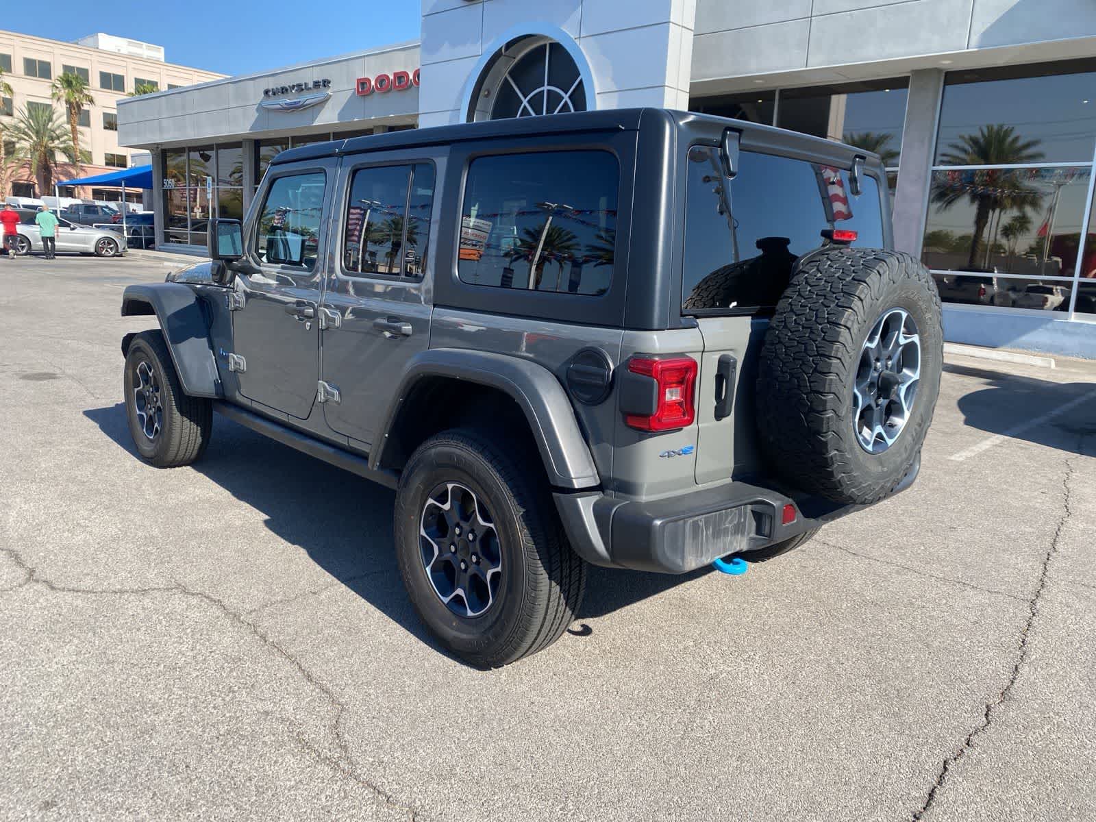 Thumbnail: 2023 Jeep Wrangler - 9