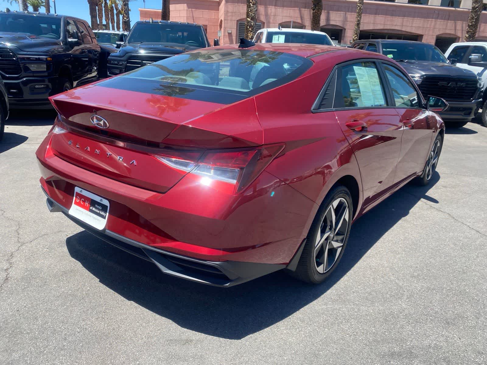 Thumbnail: 2023 Hyundai Elantra - 6