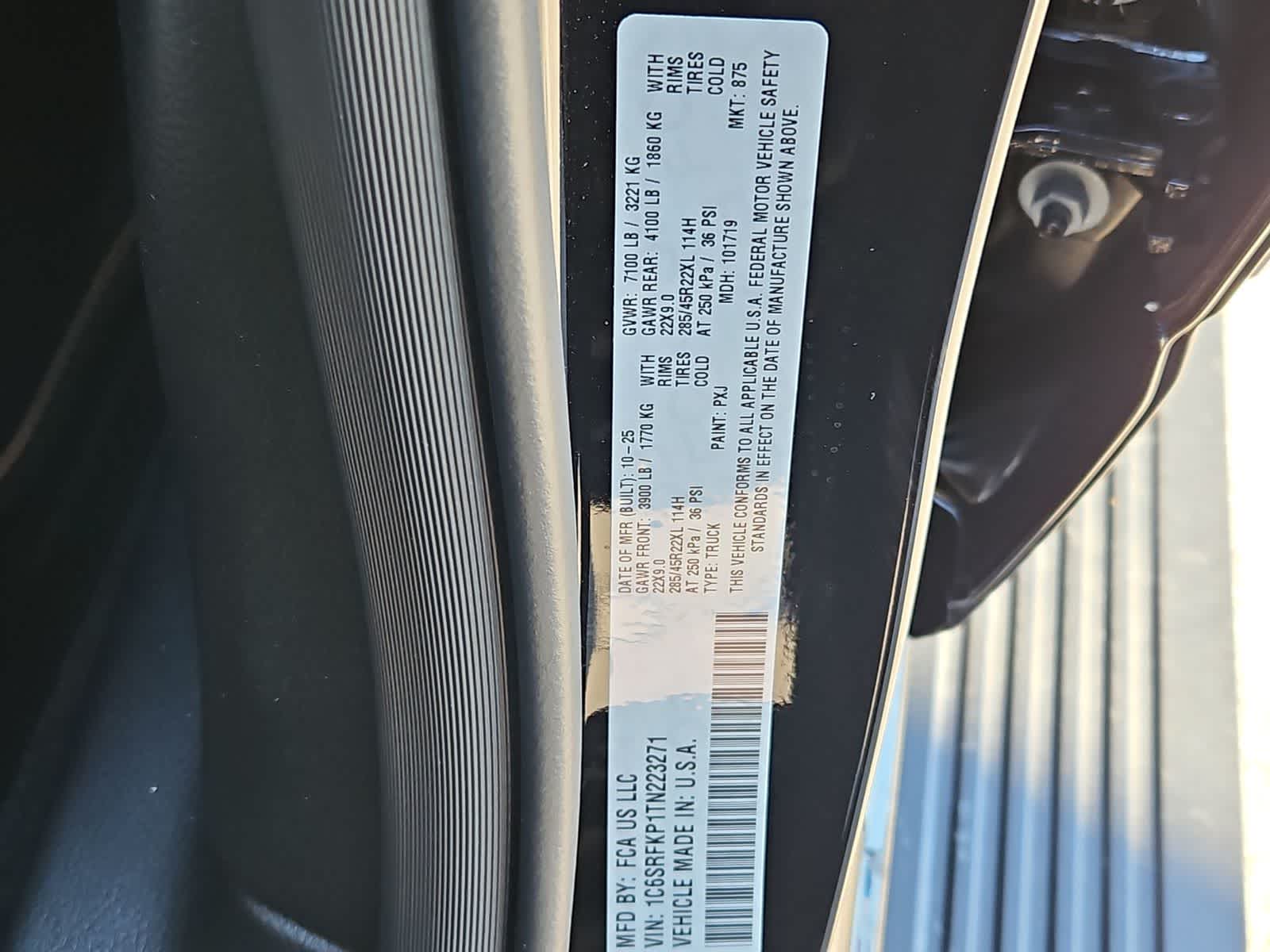 Thumbnail: 2026 RAM 1500 - 36