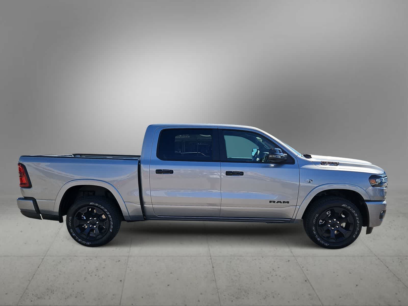 Thumbnail: 2026 RAM 1500 - 9