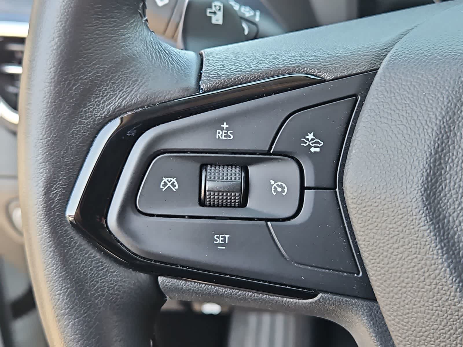 2022 Chevrolet Bolt EUV Premier 22