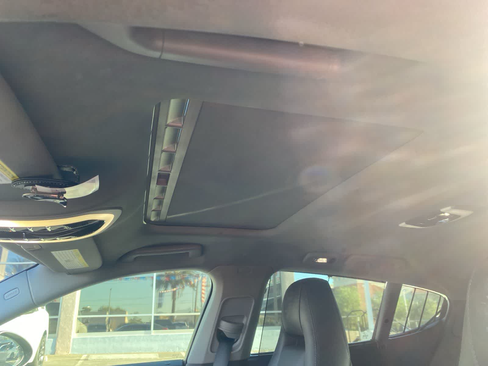 Thumbnail: 2016 Porsche Panamera - 13