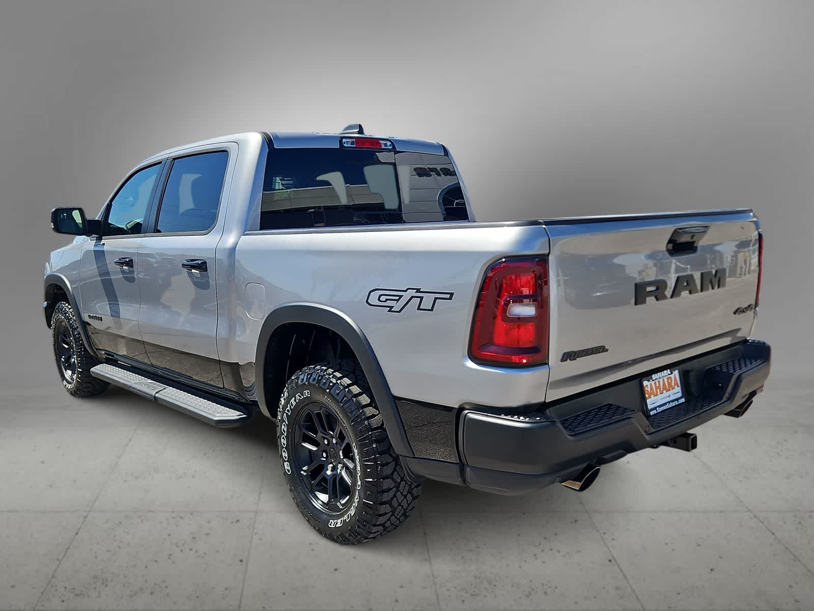 Thumbnail: 2026 RAM 1500 - 6