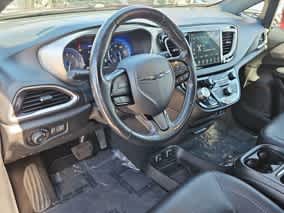 Thumbnail: 2020 Chrysler Pacifica - 15