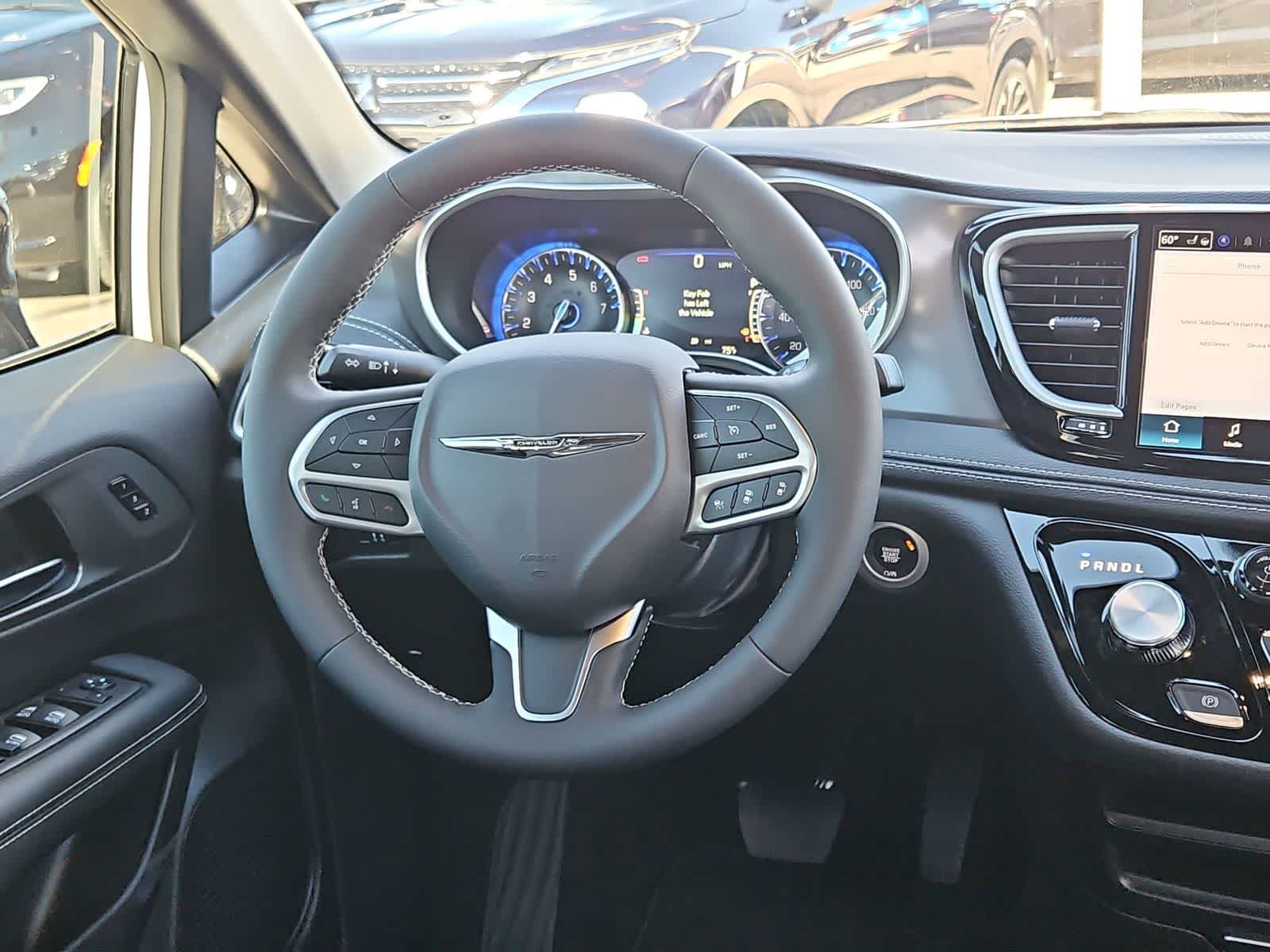 Thumbnail: 2026 Chrysler Pacifica - 22