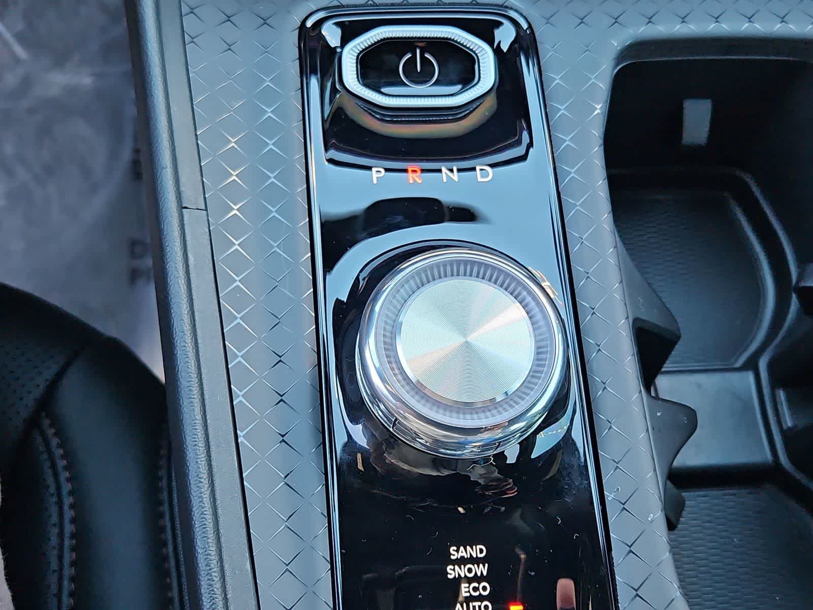 Thumbnail: 2025 Jeep Wagoneer S - 32