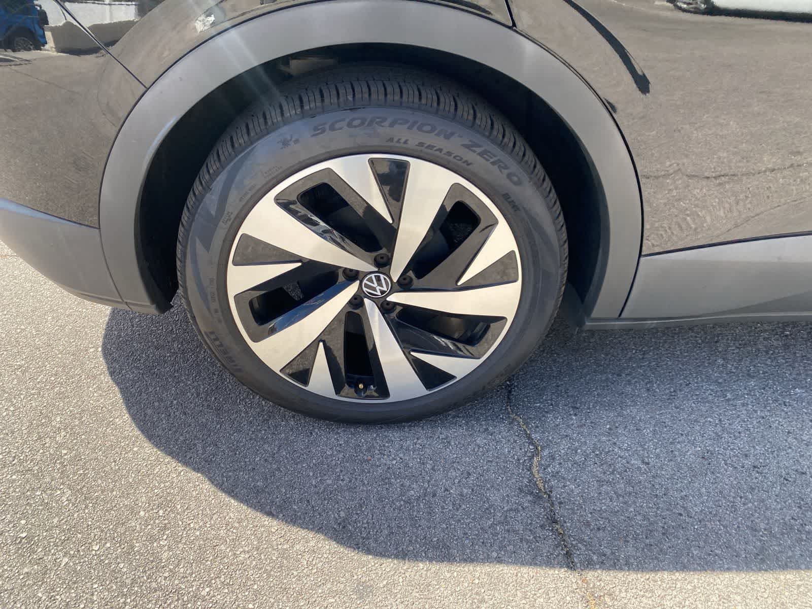 Thumbnail: 2022 Volkswagen ID.4 - 5