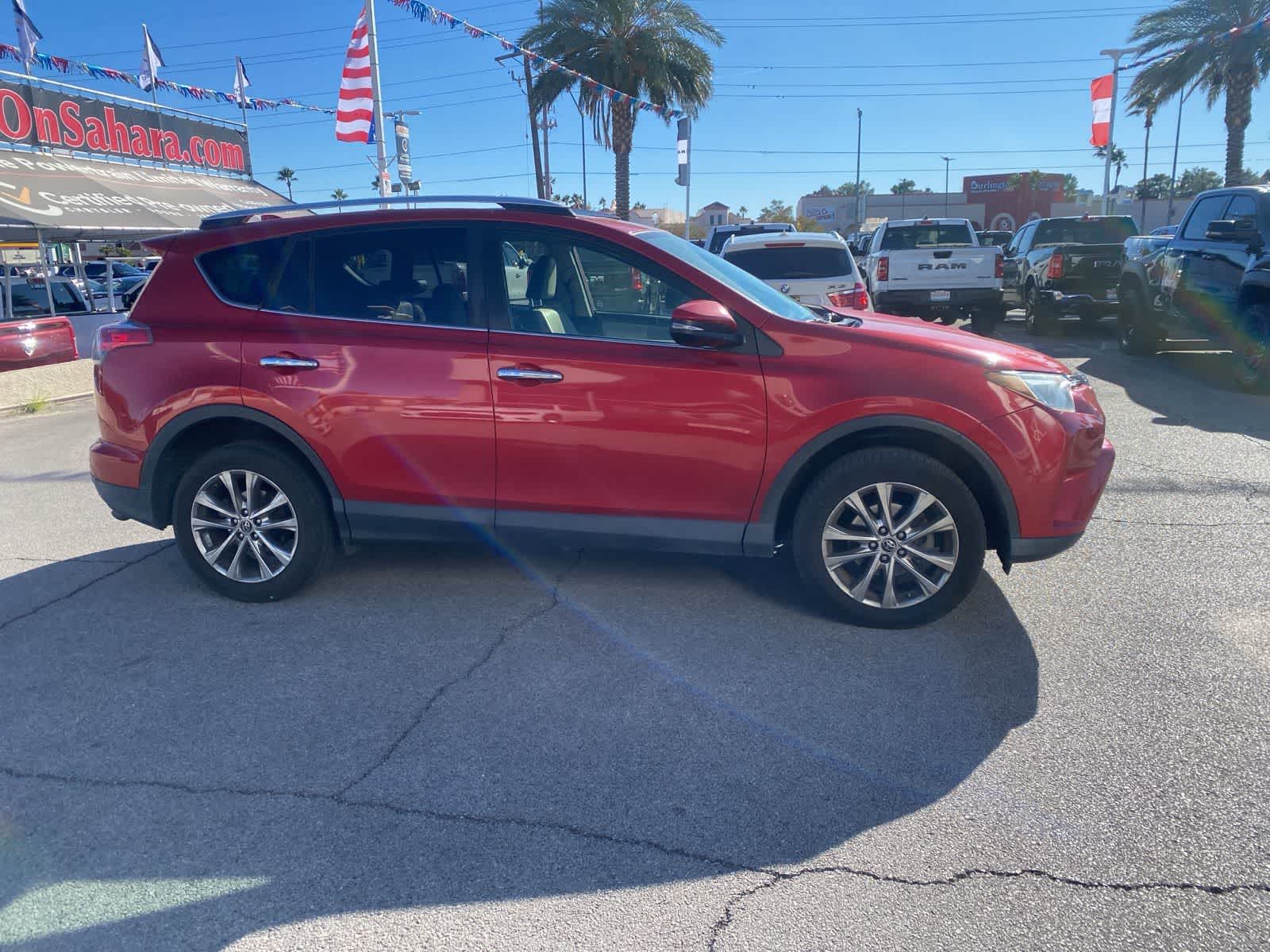 Thumbnail: 2016 Toyota RAV4 - 5