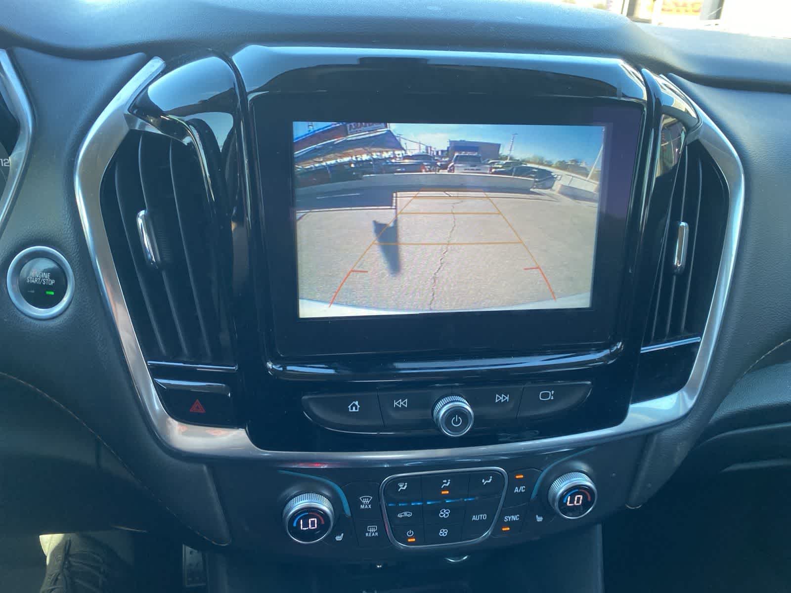 Thumbnail: 2019 Chevrolet Traverse - 16