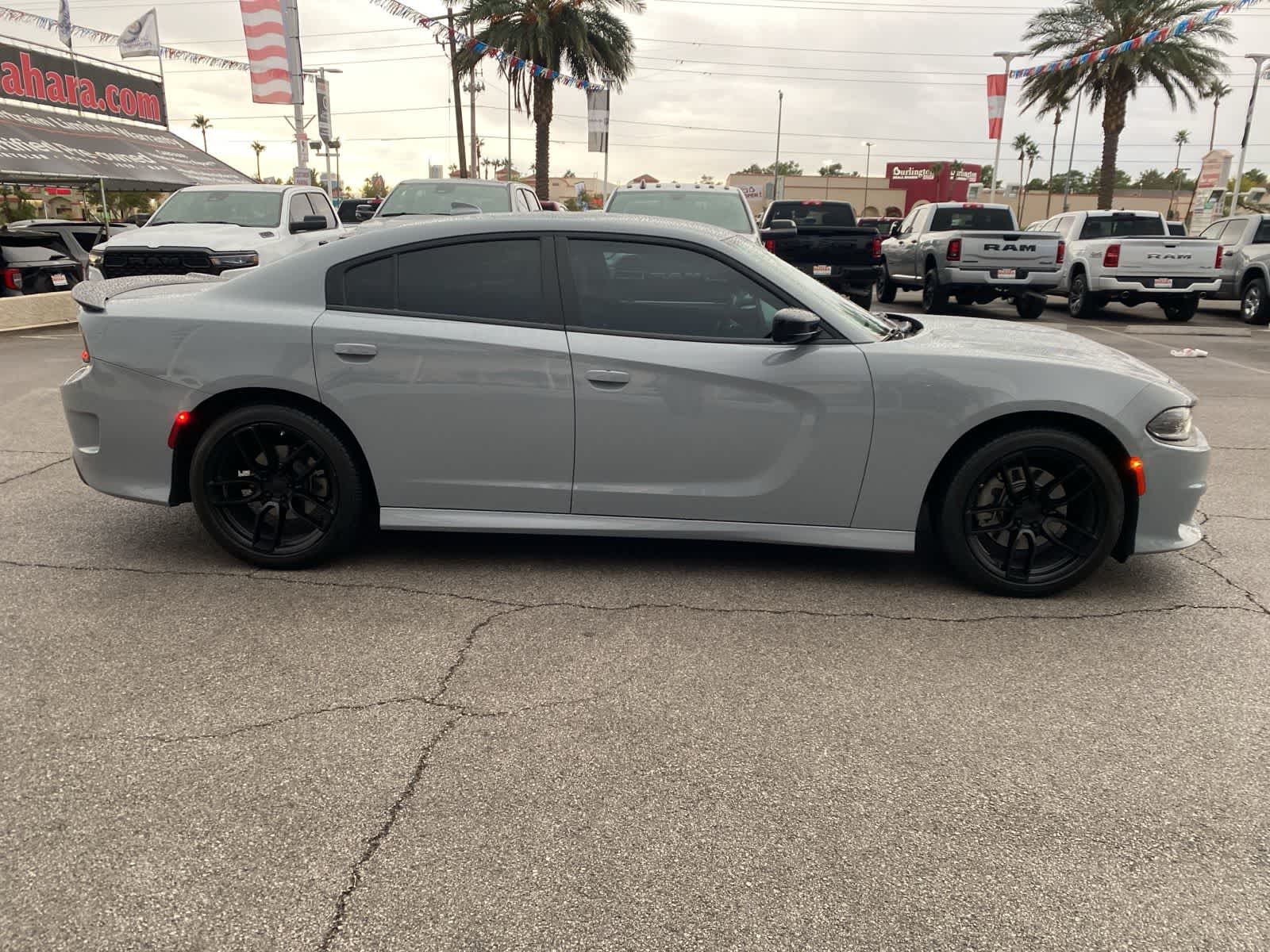Thumbnail: 2022 Dodge Charger - 4