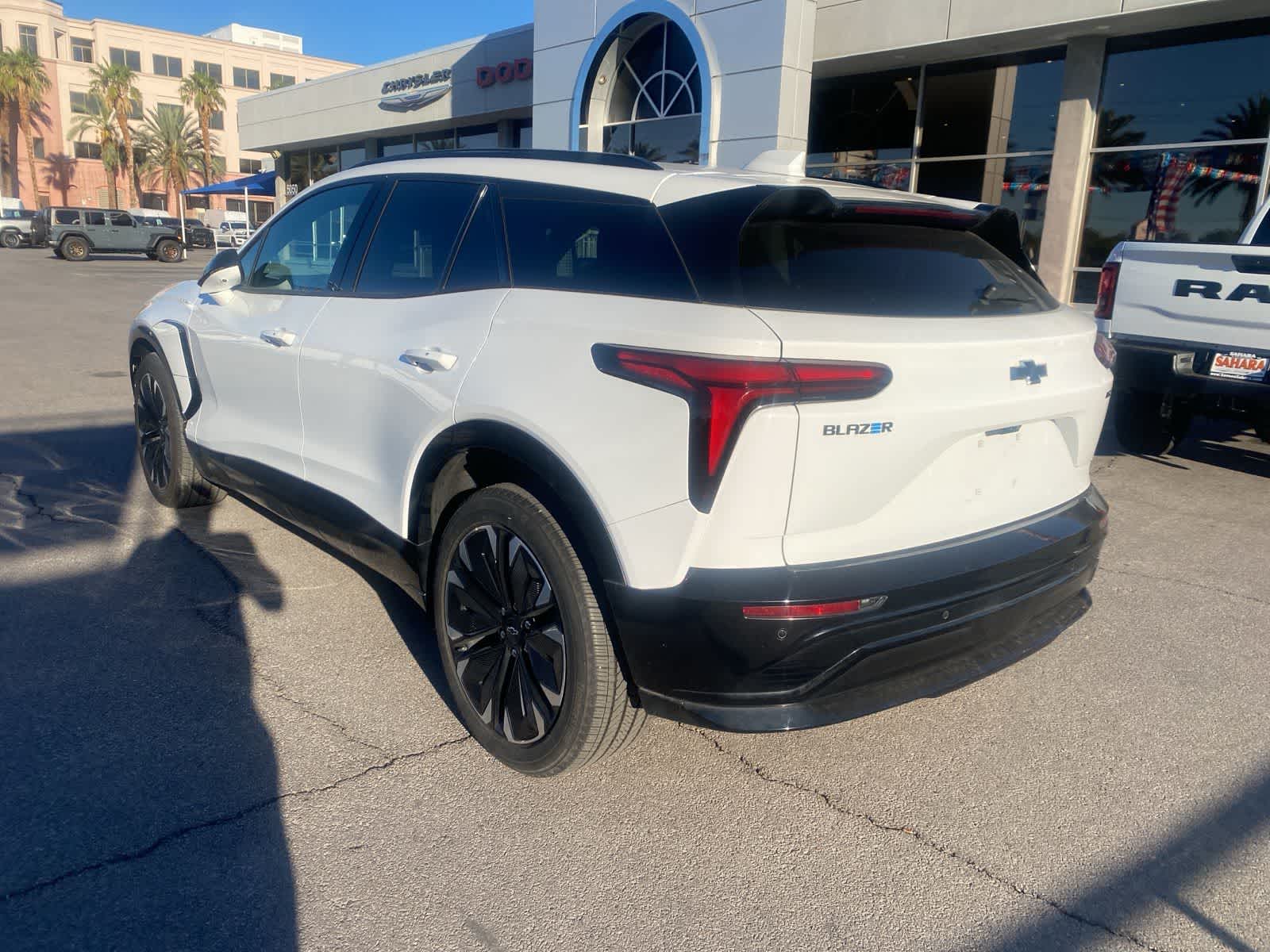 Thumbnail: 2024 Chevrolet Blazer EV - 8