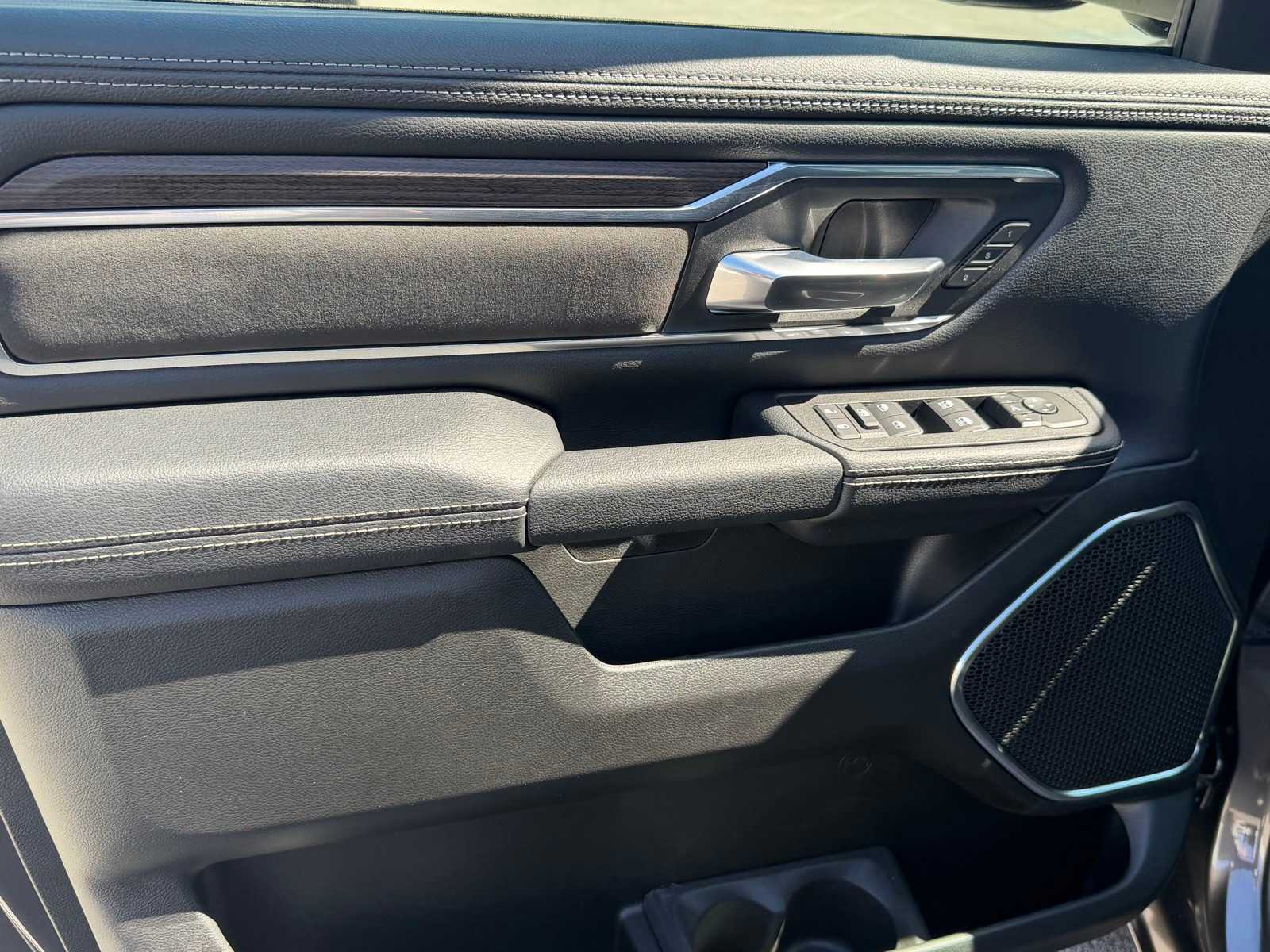 Thumbnail: 2026 RAM 1500 - 27