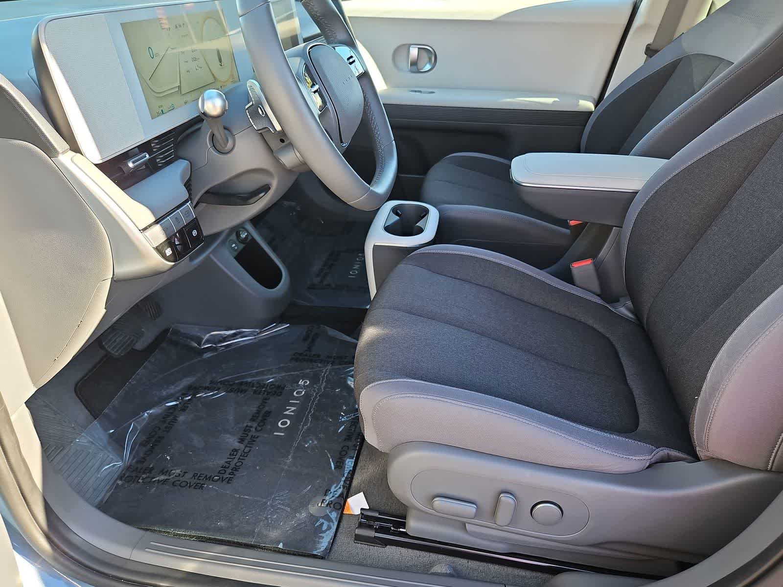 Thumbnail: 2024 Hyundai Ioniq 5 - 17