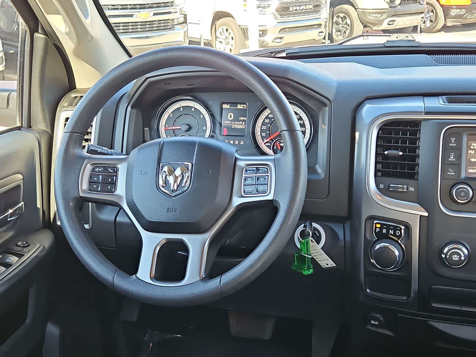 Thumbnail: 2024 RAM 1500 Classic - 22