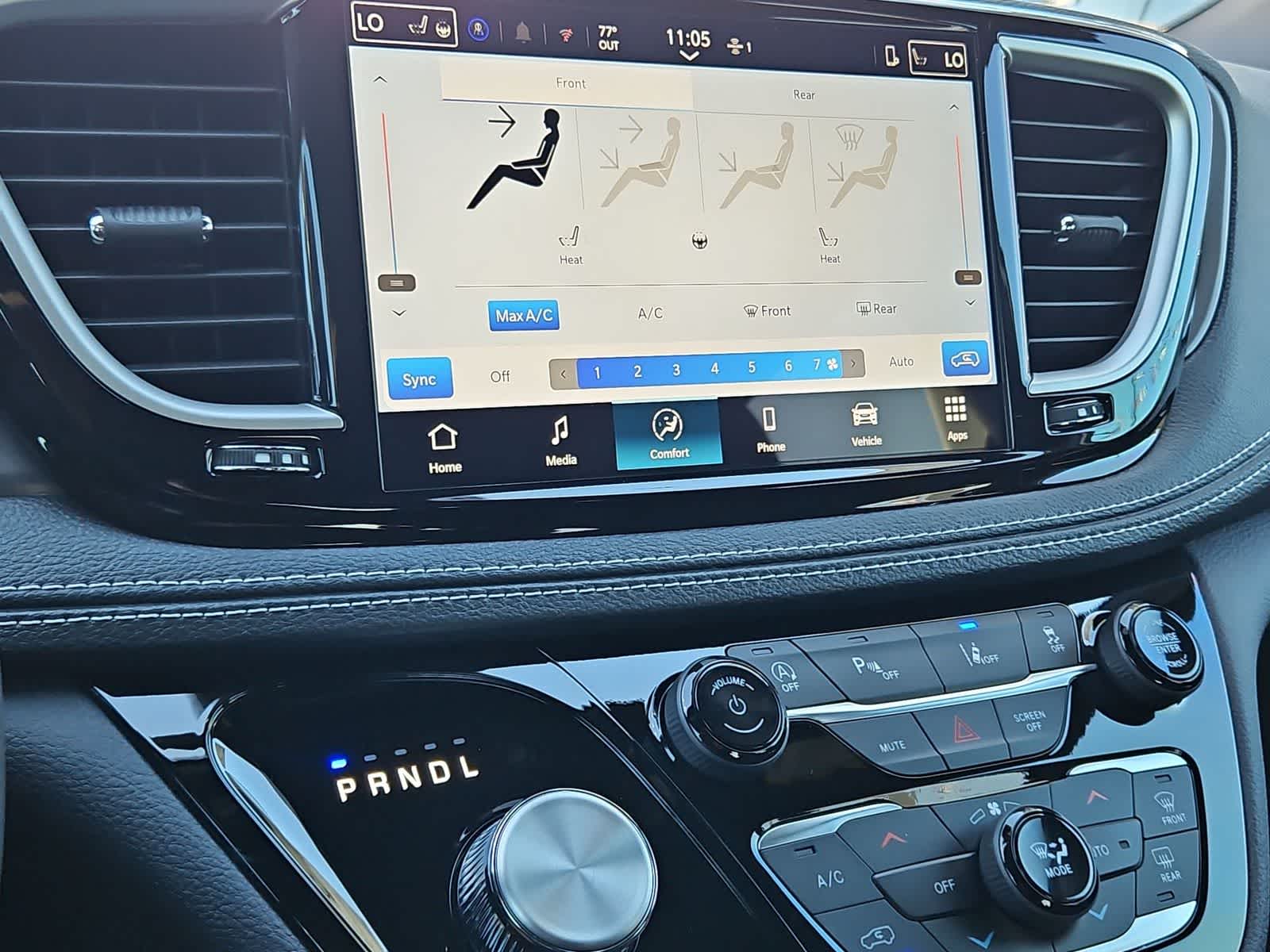 Thumbnail: 2026 Chrysler Pacifica - 27