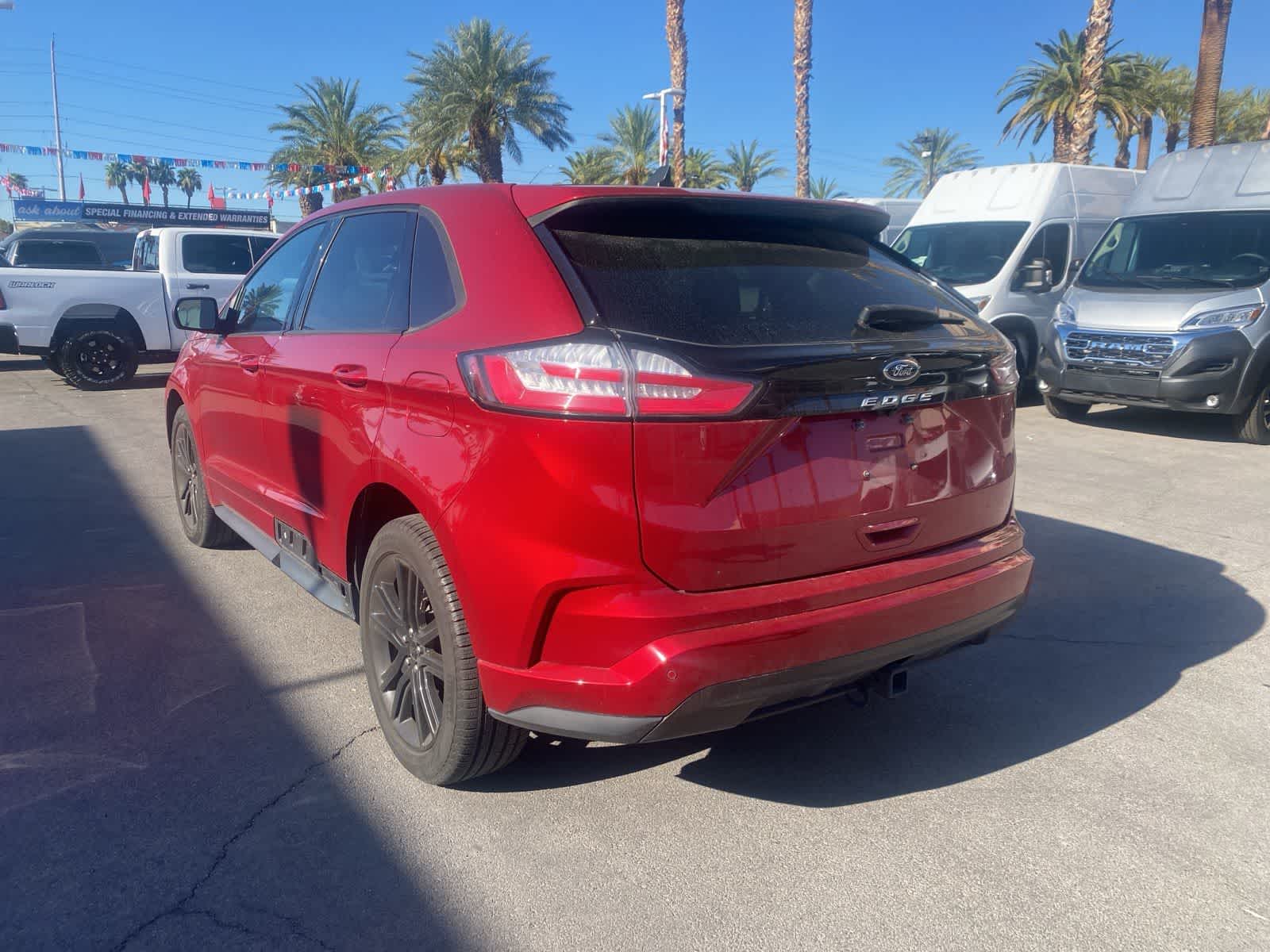 Thumbnail: 2022 Ford Edge - 8