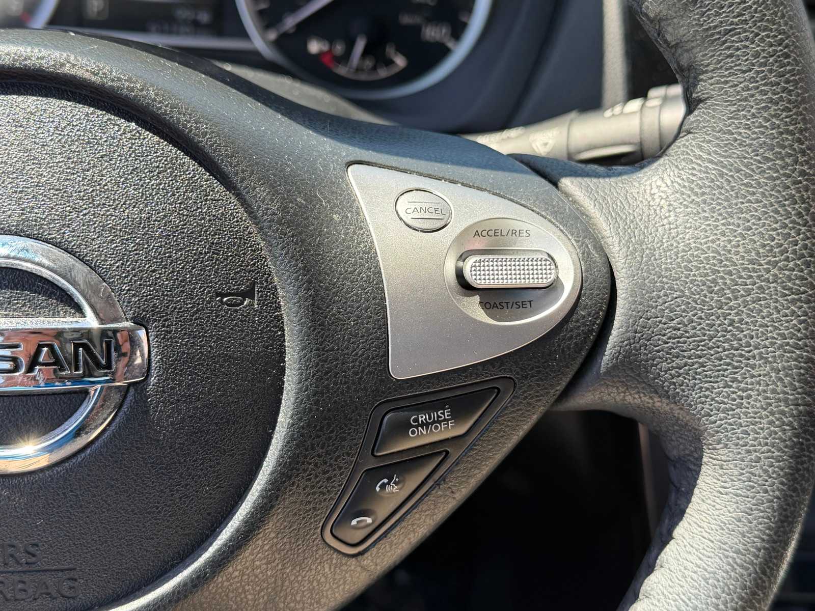 Thumbnail: 2017 Nissan Sentra - 18