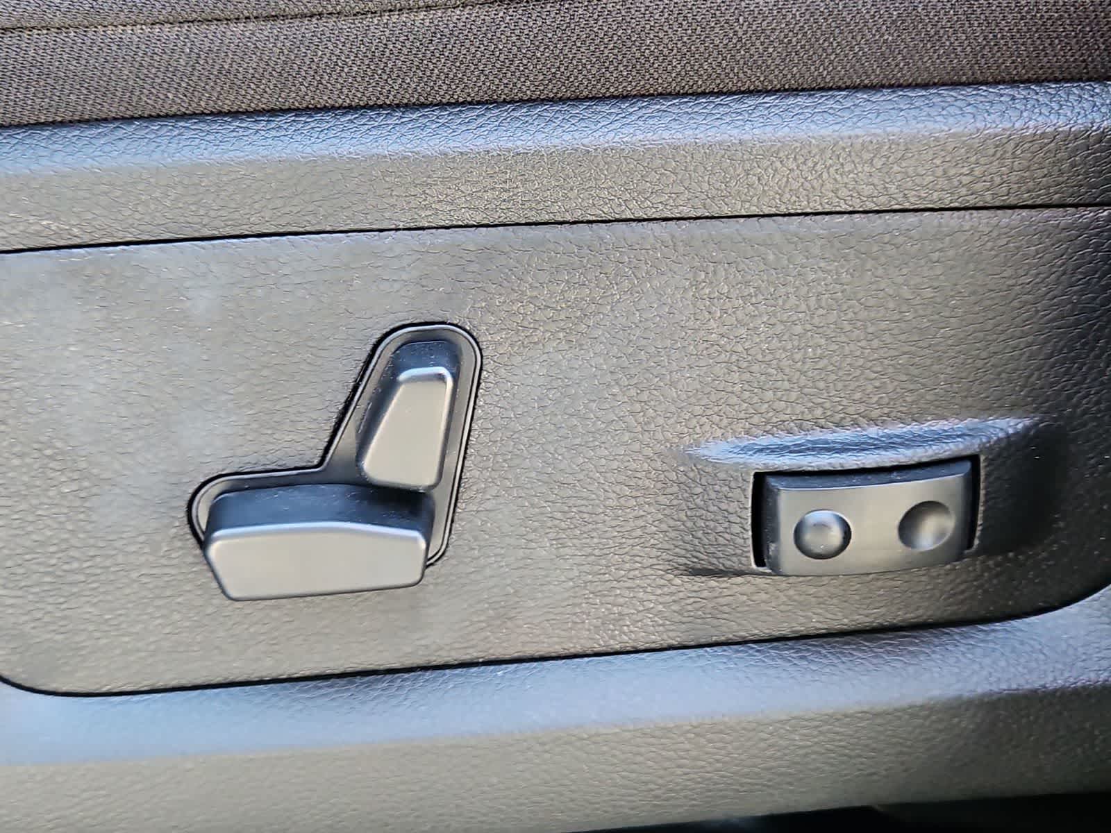 2025 RAM 3500 Big Horn 16